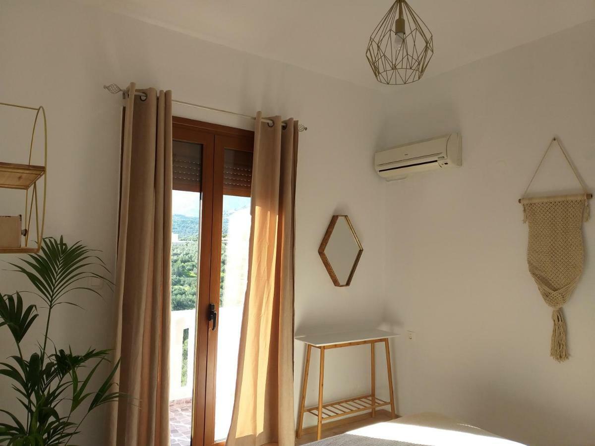 Greek Blue Apartment Плакиас Экстерьер фото