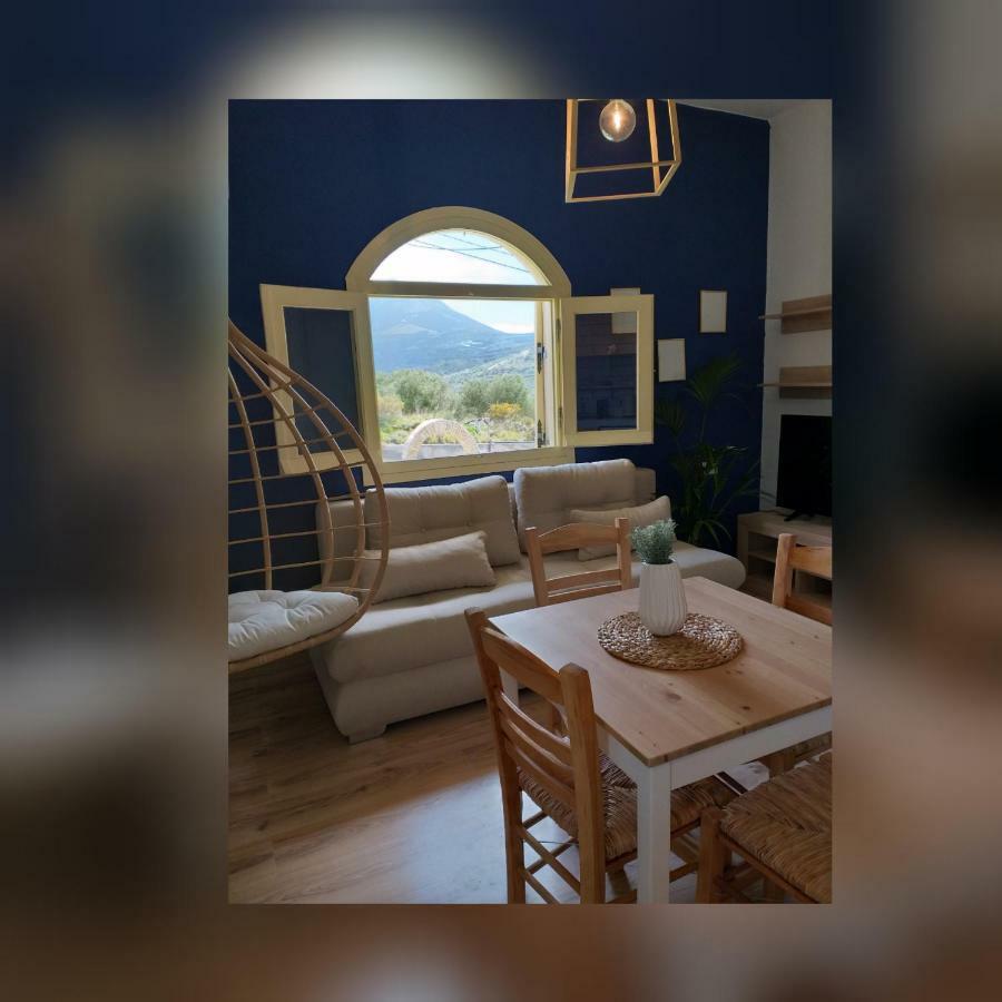 Greek Blue Apartment Плакиас Экстерьер фото
